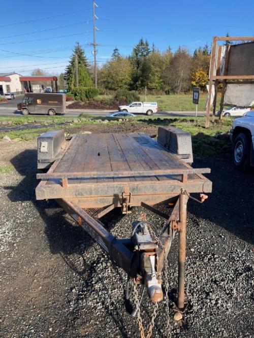 14,000lb Equipment Hauling Flatbed Trailer 14,000lb Equipment Hauling Flatbed Trailer